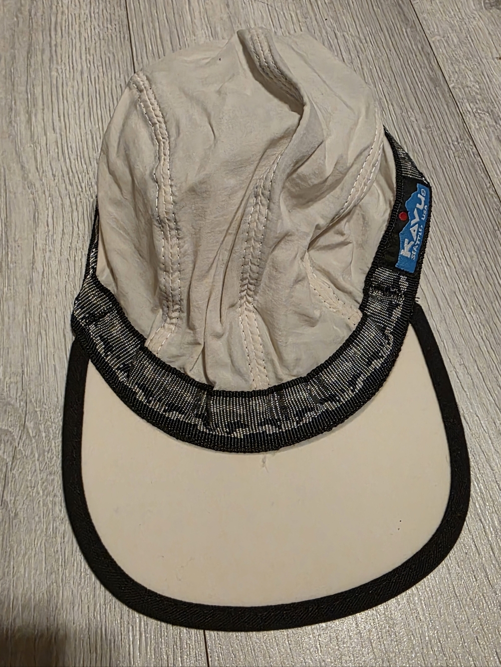 Vintage Kavu Cream and Black Brim Outdoor Hat with Blue Logo